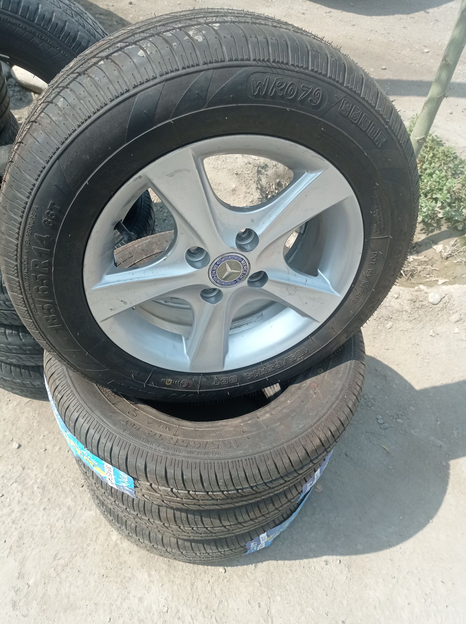 Diska R14 sotiladi
