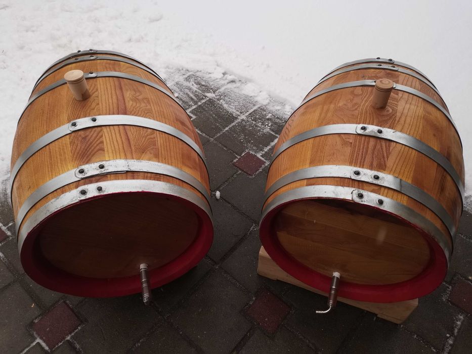 Butoi din lemn noi (stejar, salcam si dud)