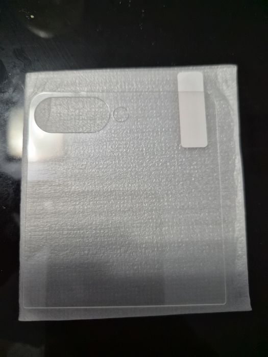 Folie sticla samsung flip 7 pentru ecranul exterior !