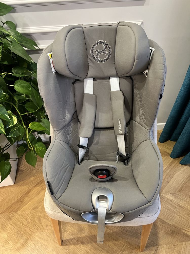 Стол за кола Cybex Sirona Zi i-Sizе с вкл база 9-18 кг