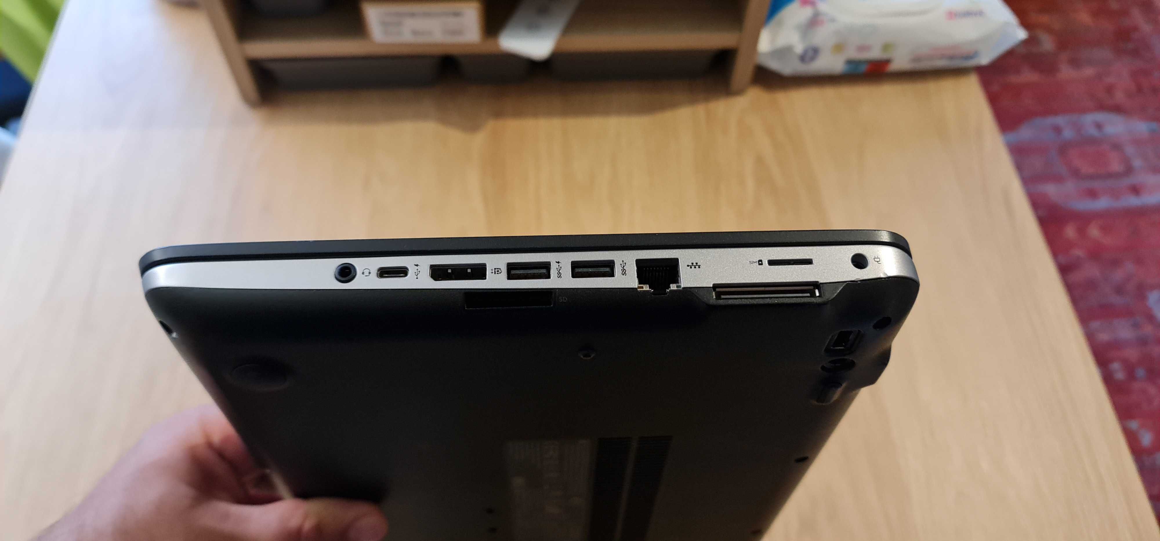 HP ProBook 640 G3 / i3-7100U / USB-C