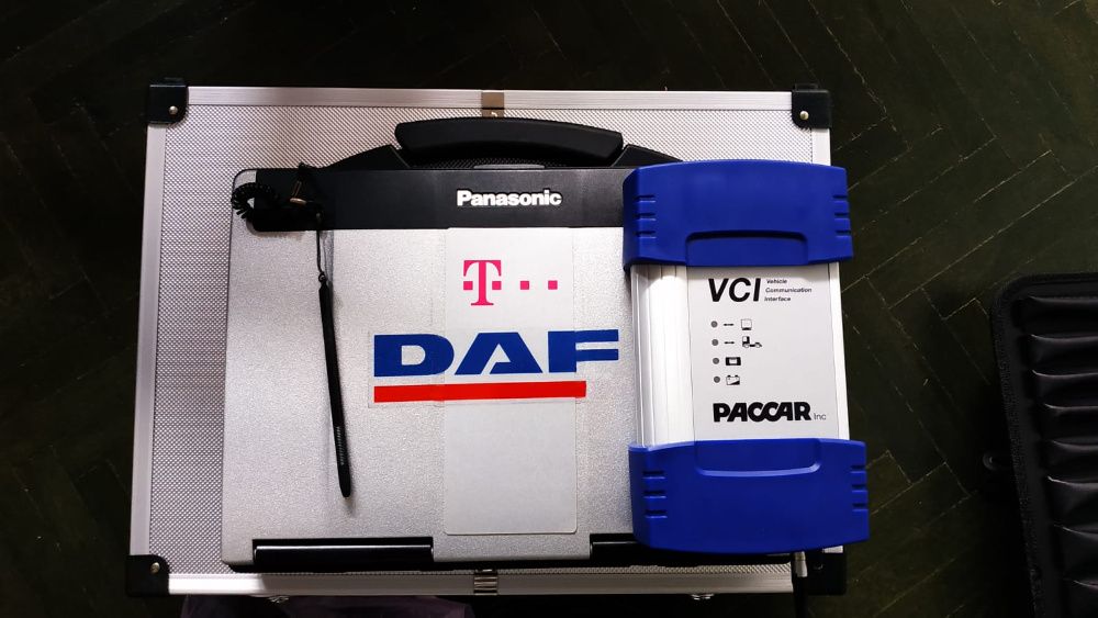 Tester Profesional Camioane DAF VCI560 Original + Laptop Panasonic CF5