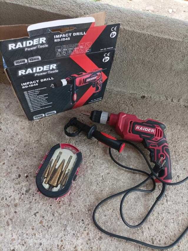 Ударна дрел Raider RD-ID45, 750W, 13mm – отлично състояние