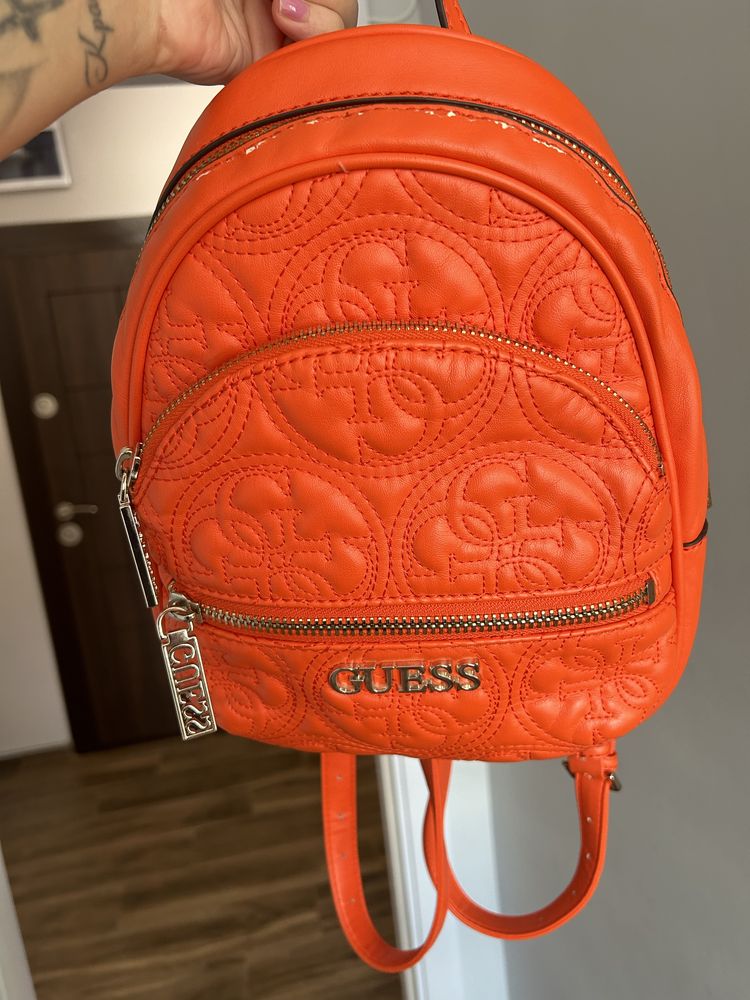 Оригинална раница Guess