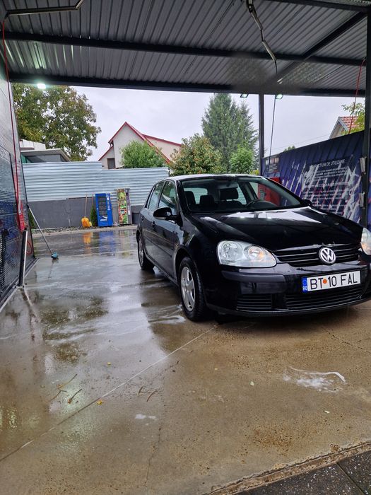 GOLF 5.   1.4 MPI     AN.  2005