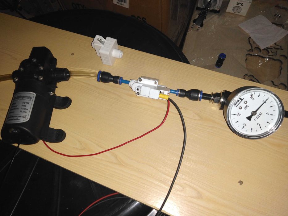 ПРЕСОСТАТ хидрофорна водна помпа високо ниско налягане