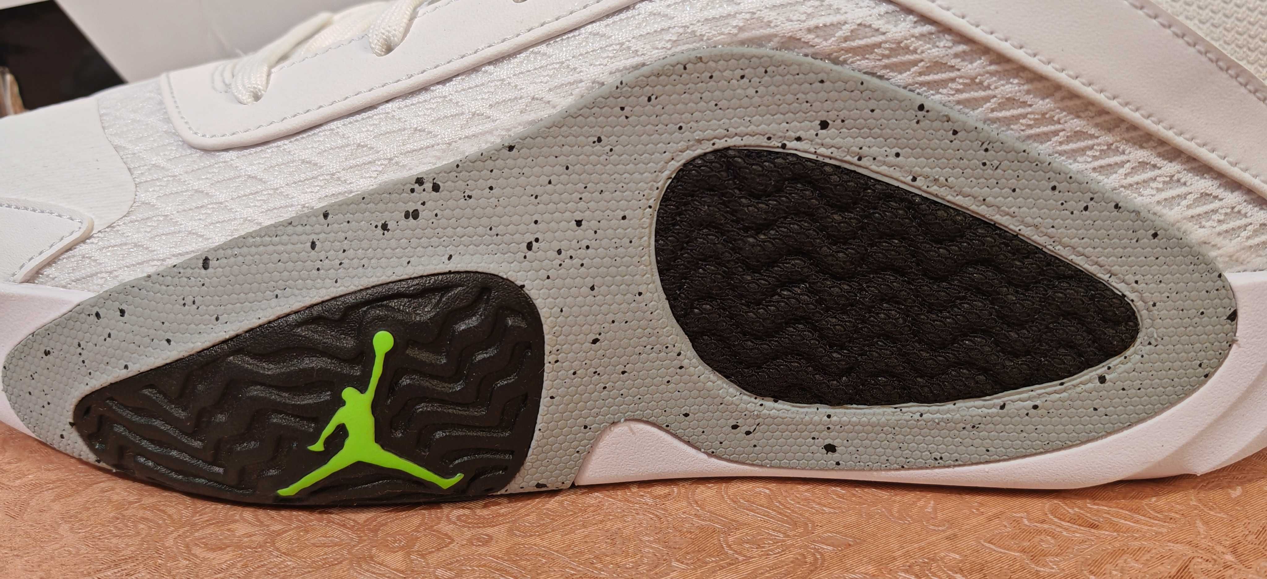 Nike AIR Jordan Tatum 2 Neon 46ти номер 30см стелка чисто нови в кутия