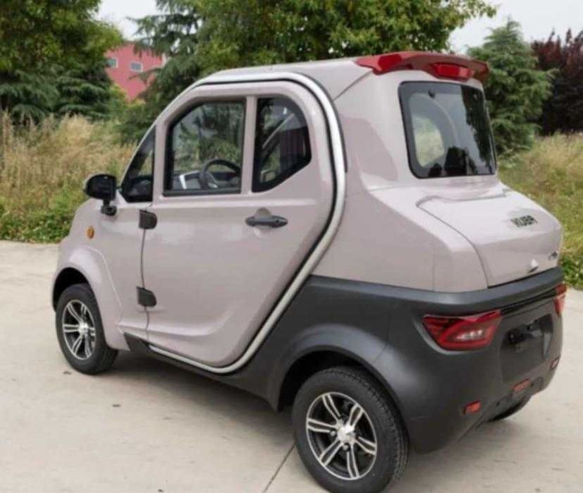 Vind masina electrica noua in garantie 2 ani