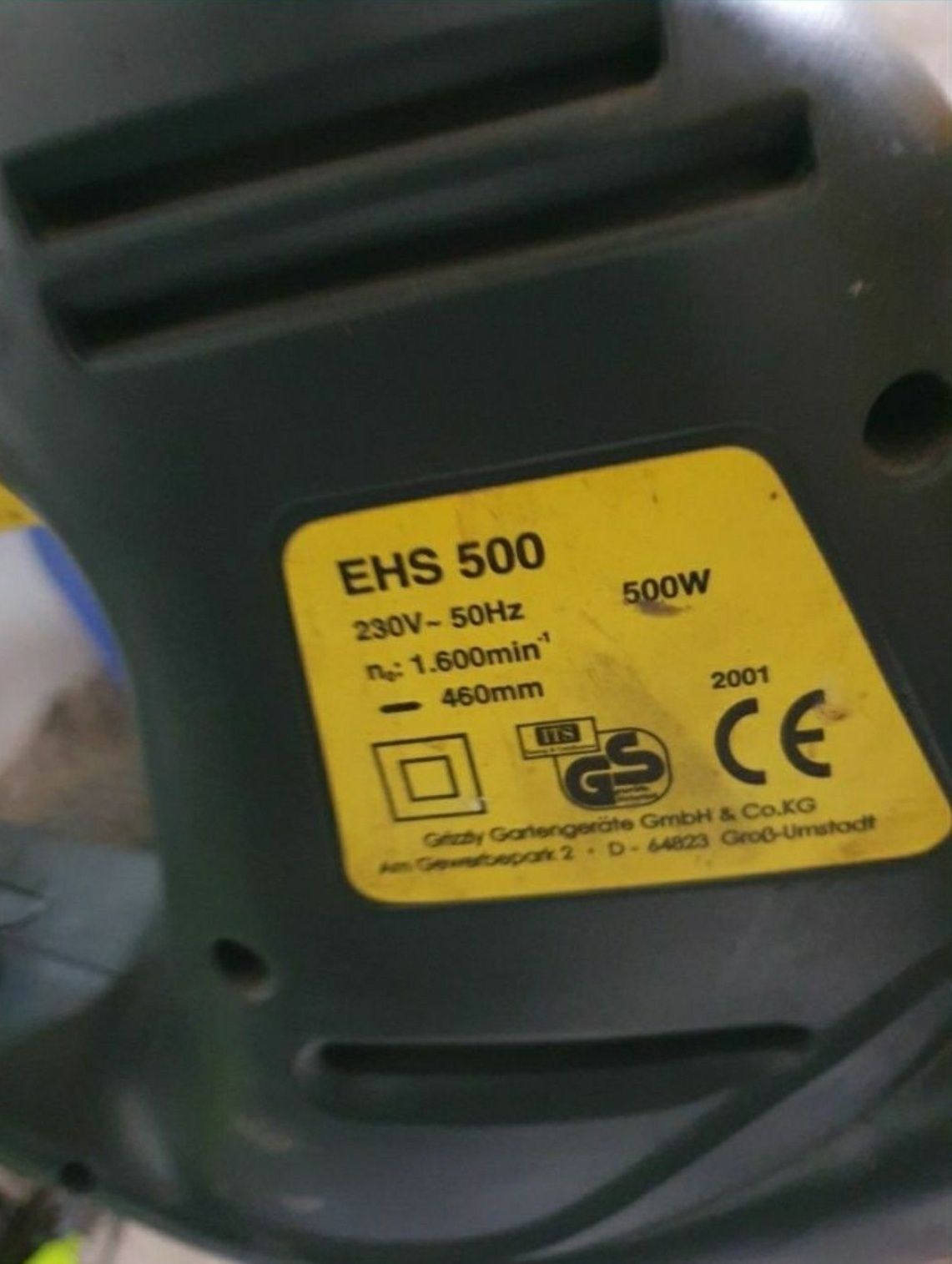 Trimmer electric foarfeca tuns gard Gizzly