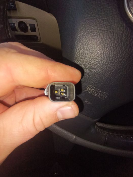 Датчик температуры Рено Дастер