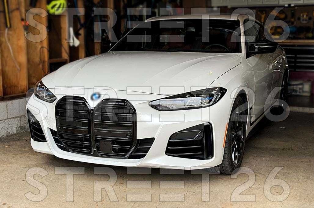 Grila Centrala BMW Seria 4 G26 Gran Coupe 2021+ M Design Negru Lucios
