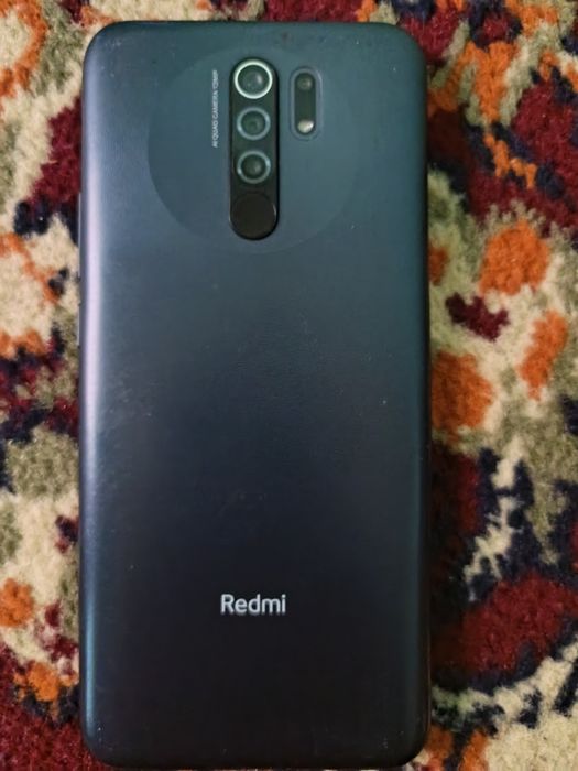 Redmi 9 4/64 karobka dakumenti bor