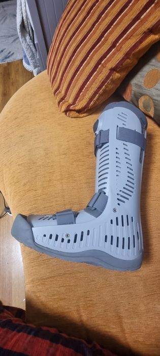 Orteza Walker Rebound mărime 44-45