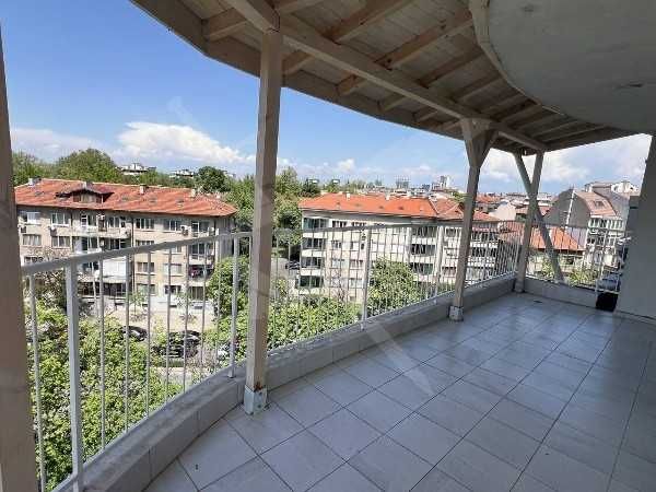 Продава се Тристаен апартамент в Пловдив, Център - 120 кв.м за 2542 €/кв.м - Снимка #4