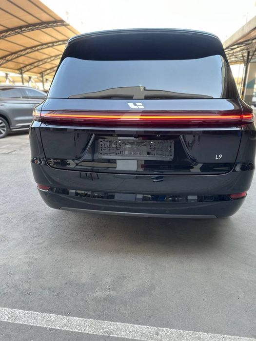 LI 9 Ultra 2025 yil 1,500 km probeg