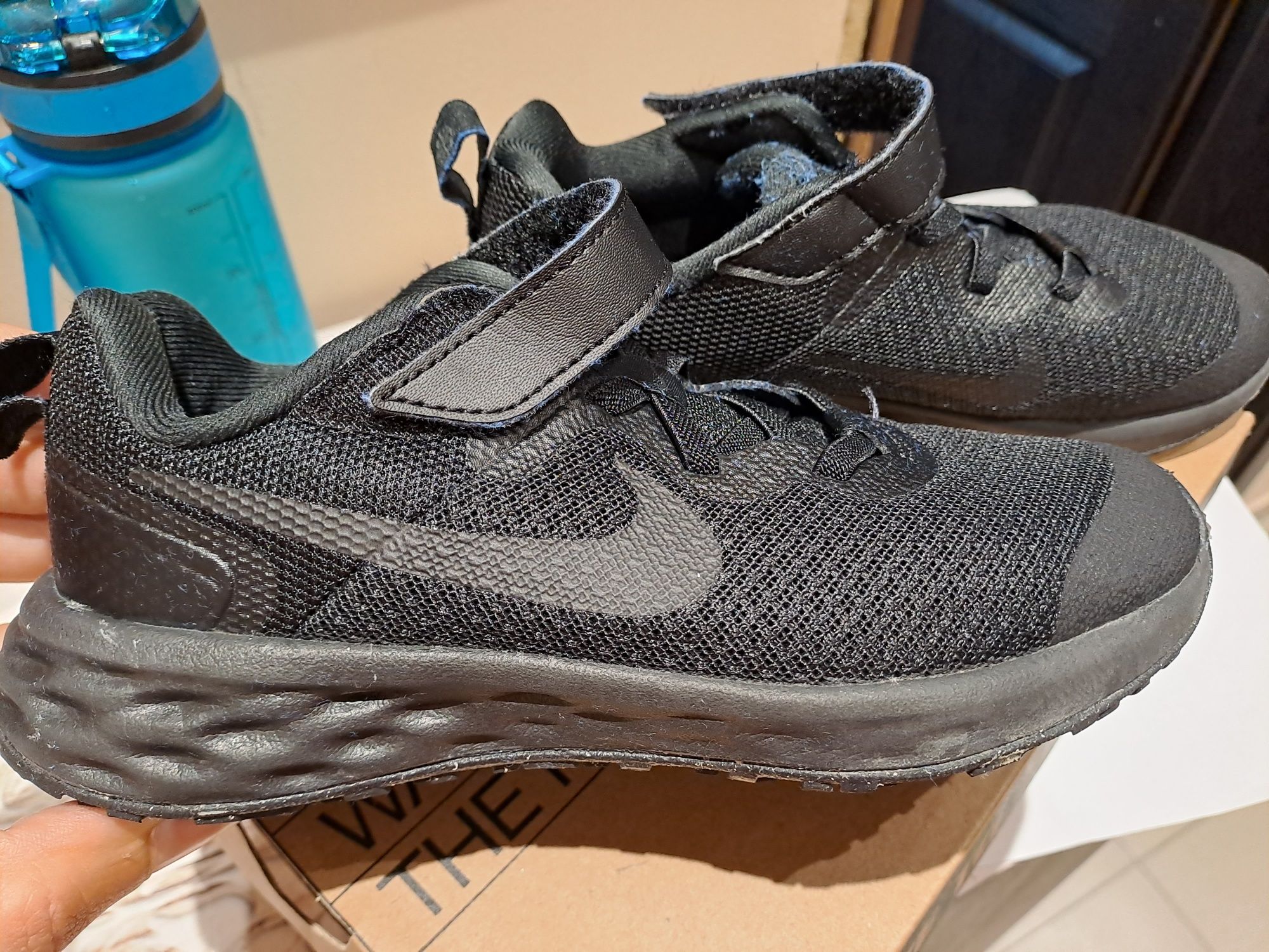 Маратонки NIKE 31 номер