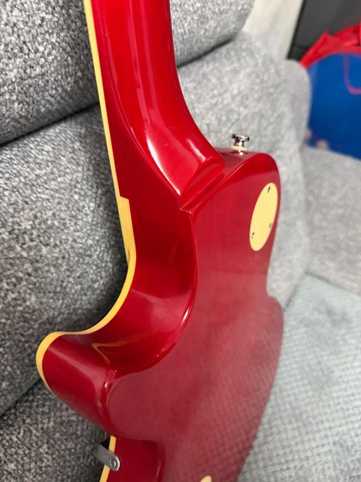 Vând  epiphone les paul made în korea an fabricație 1998