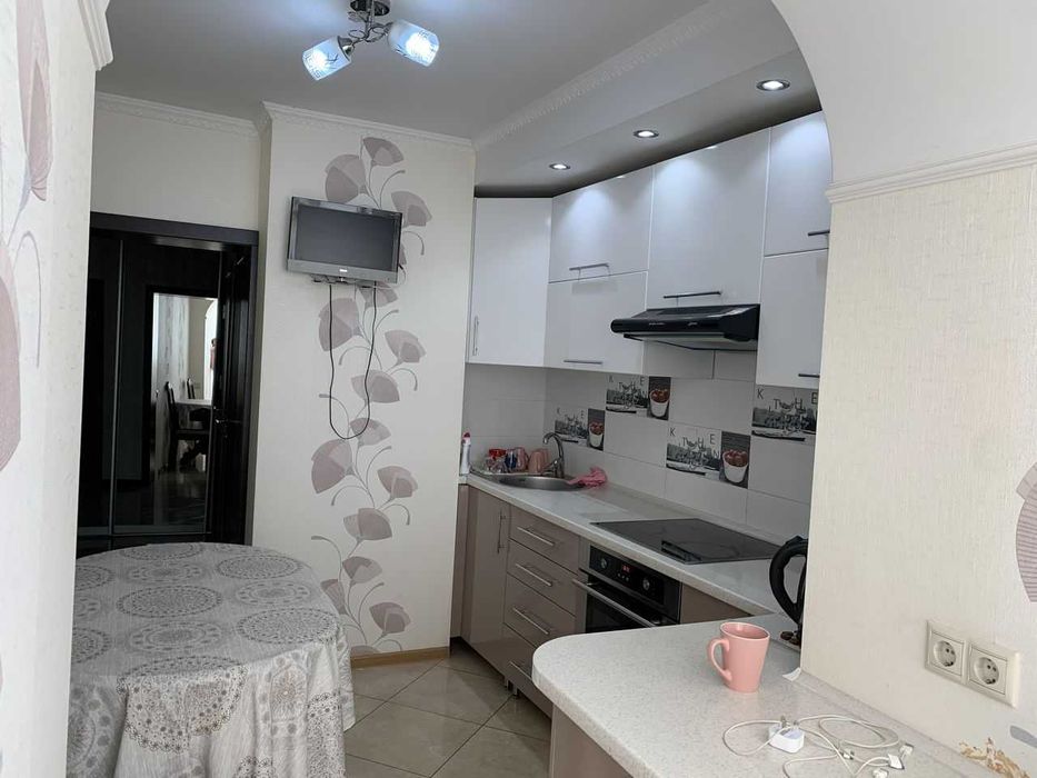 Дава се под наем Едностаен апартамент в София, Подуяне - 46 кв.м за 325 € - Снимка #1