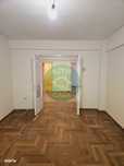Apartament 3 camere, decomandat ,Roman Neamt