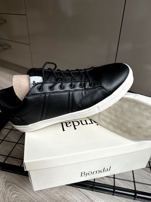 Черни ежедневни обувки