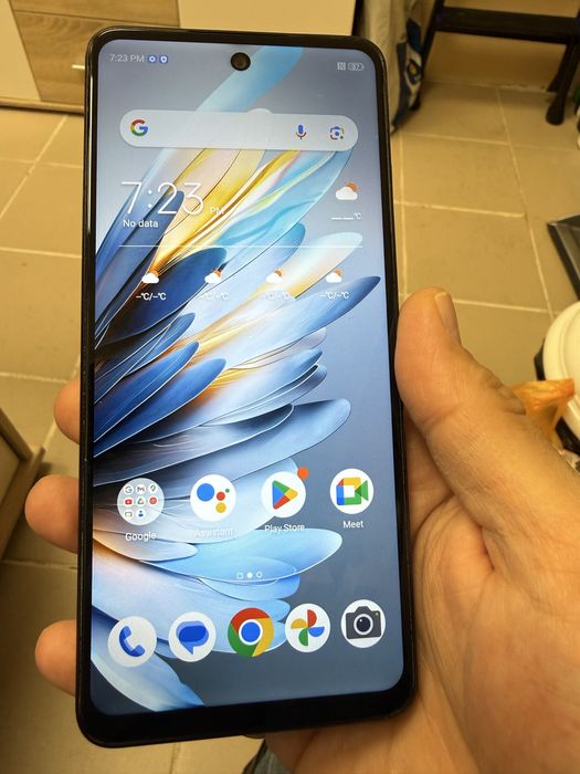 5G UG Phone U25 6/256gb - на 3 месеца, перфектен