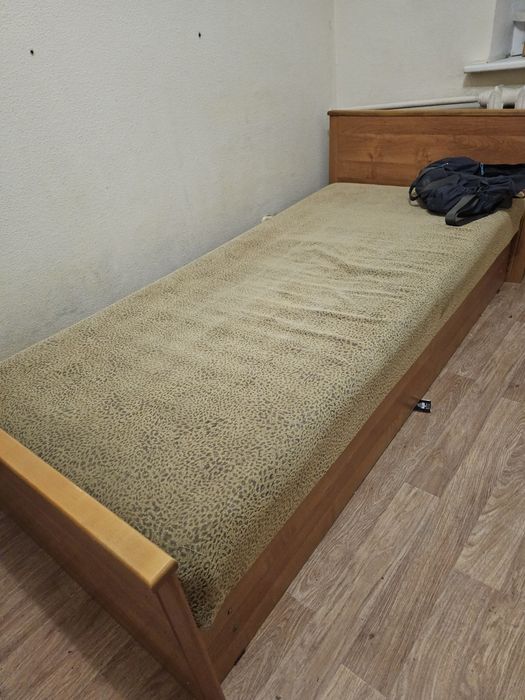 Продаётся кровать