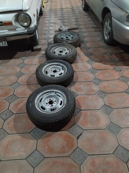 Шины с дисками на 13