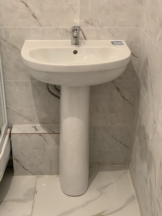 Продам 2 раковины новые