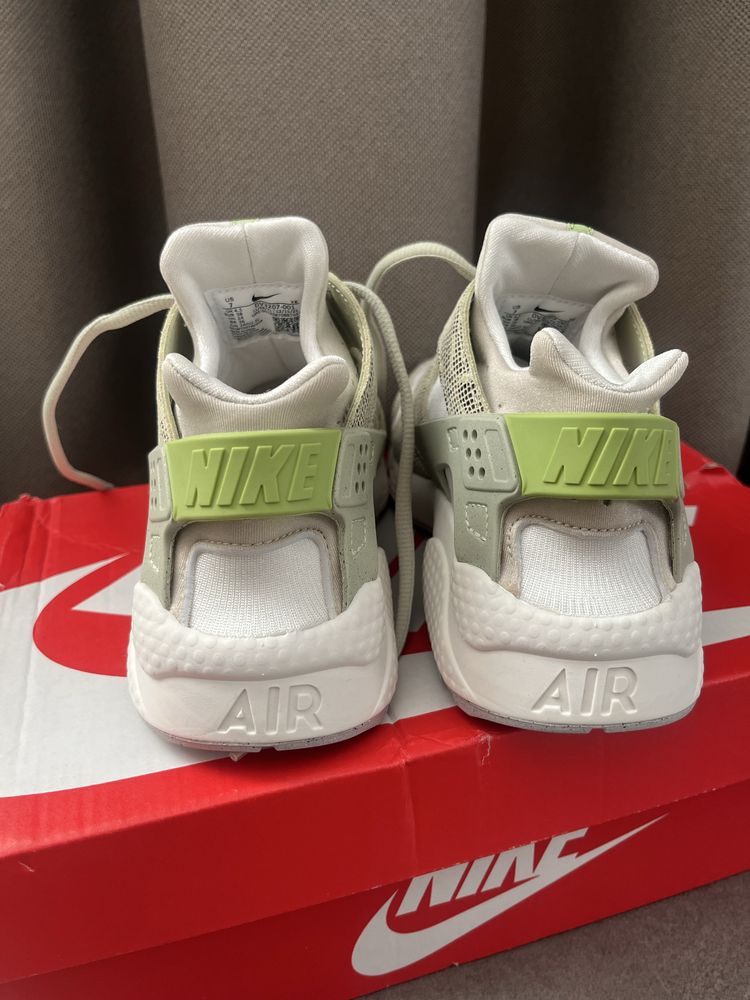 Маратонки NIKE AIR HUARACHE - 38