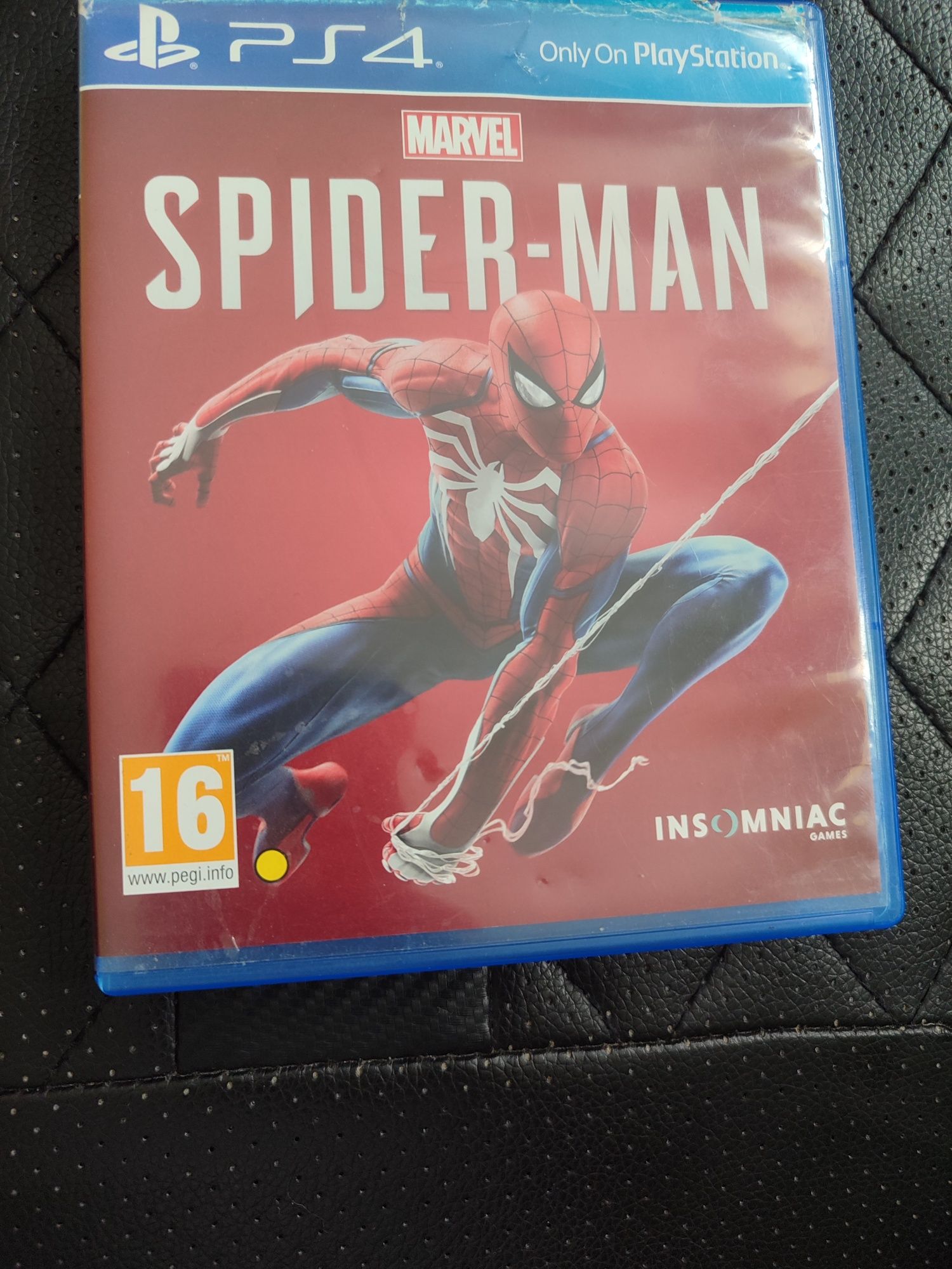 Spiderman PS4 30лв използвано