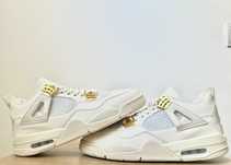 Air Jordan 4 "Metallic Gold" - 44 EU
