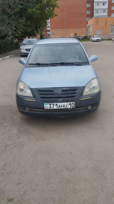 Продам автомобиль Черри фора