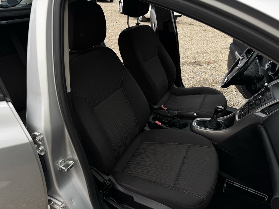 Opel astea J 2012 1.7diesel 110CP