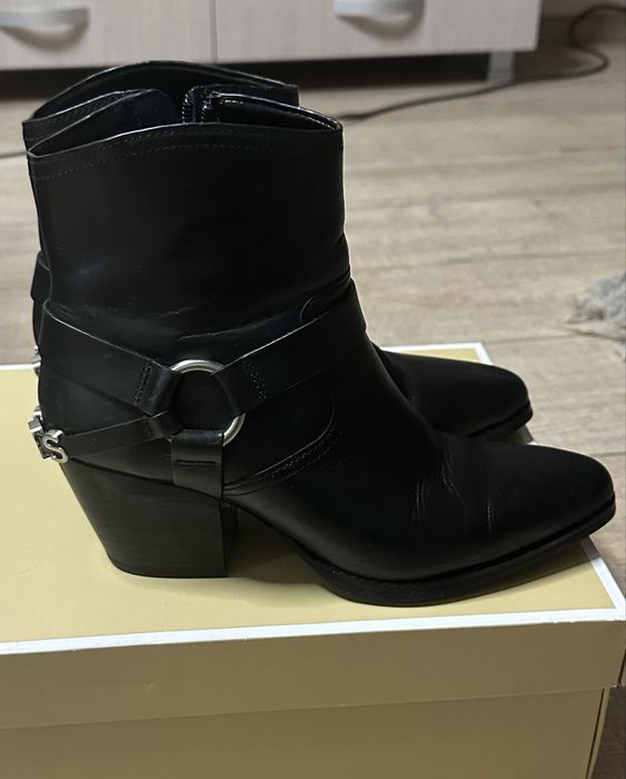 Michael Kors-дамски боти