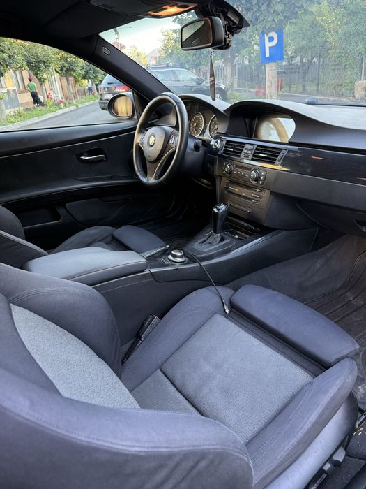 BMW Seria 3 E92 325i 218CP N52 M Pack