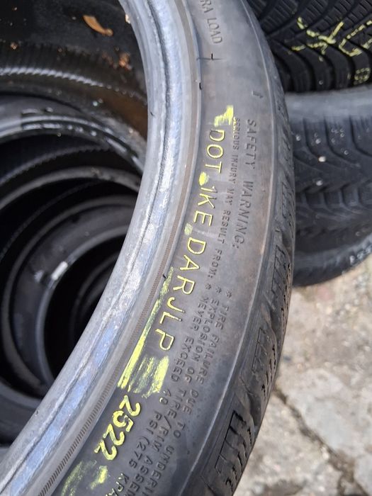 235 35 20 GRIPMAX 2бр зимни дот 2022г