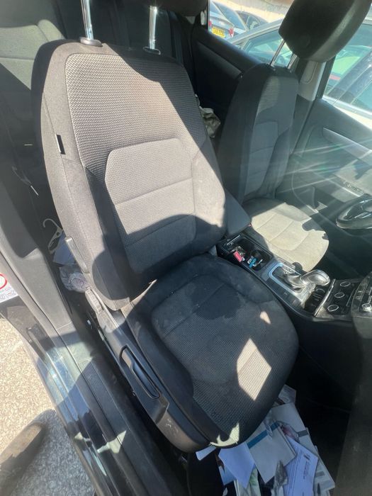 На части Volkswagen Passat B7 2.0 TDI комби автомат Dsg