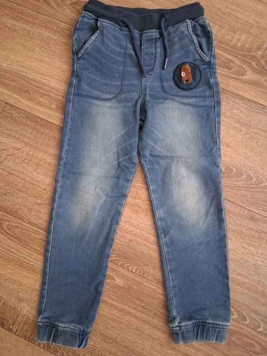 Детски дънки р-р 122