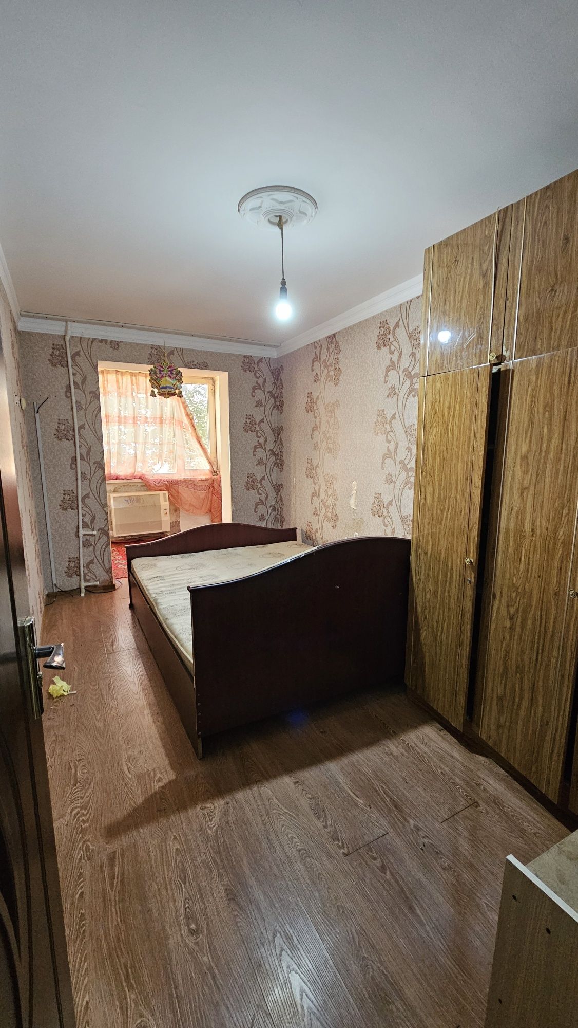 Аренда! Ижора квартира 1 спальня, 1 кухня ва утириб овкатланадиган жой