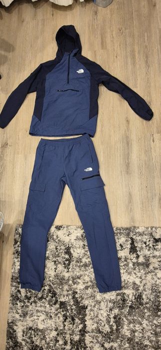 Tracksuit The North Face размер S
