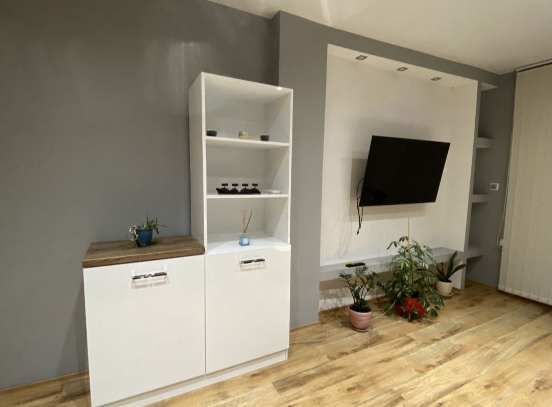 Дава се под наем Тристаен апартамент в София, Мусагеница - 98 кв.м за 765 € - Снимка #10