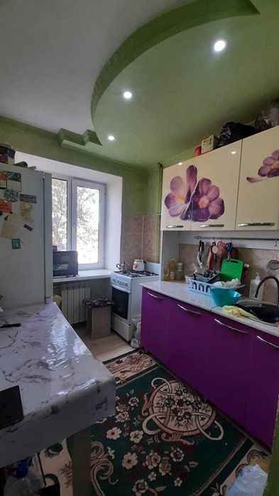 Продаётся 1 комн.кв. 8 мкр. 31,4 кв.м. 1982 г.