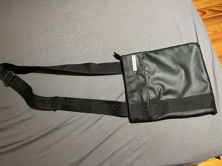 Мъжка чантичка kalvin klein