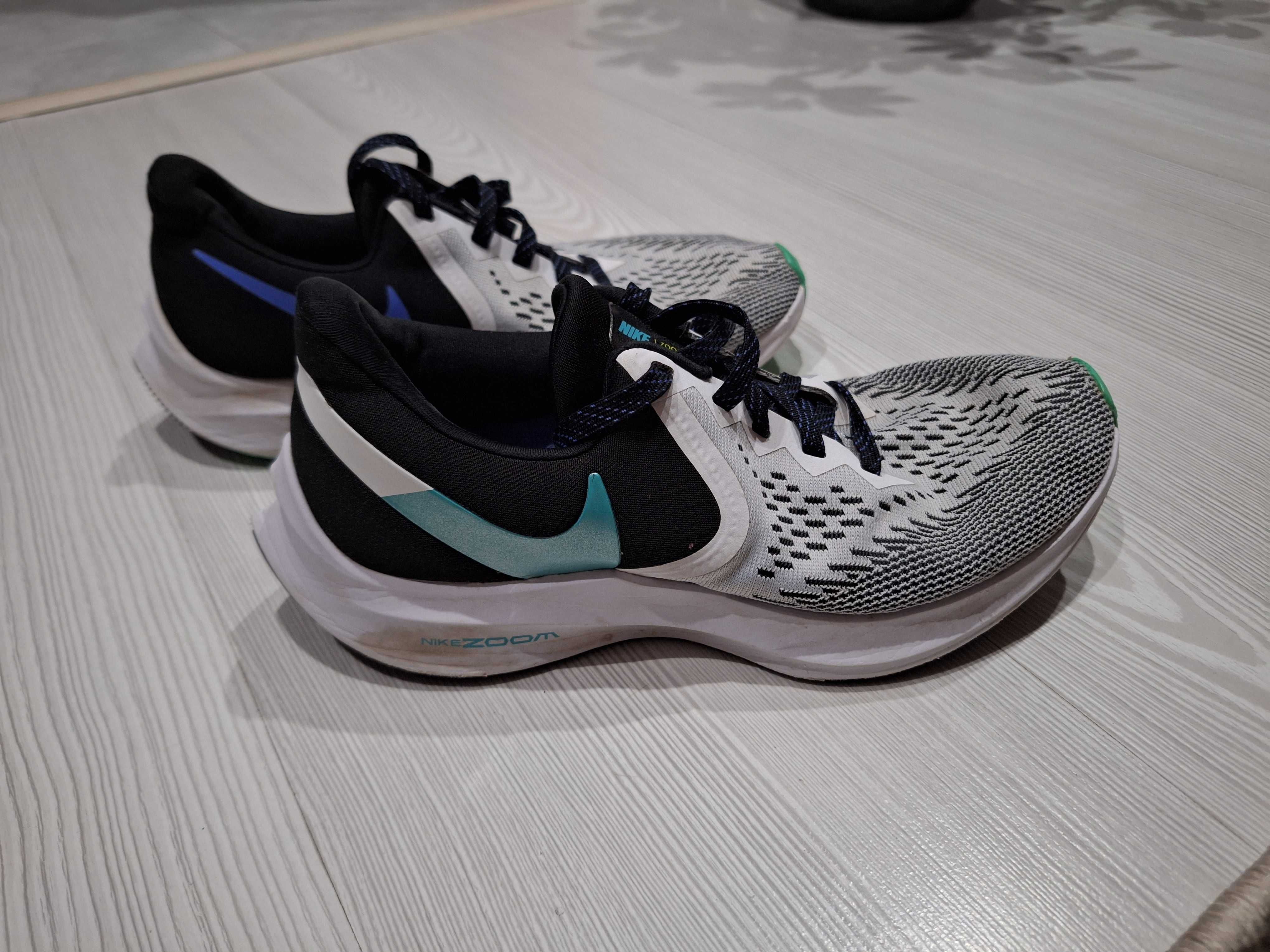 Оригинални маратонки Nike