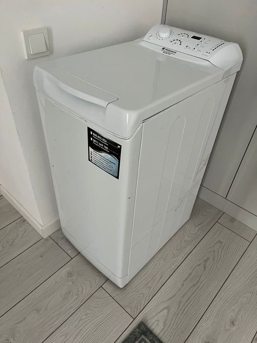 Стиральная машинка Hotpoint