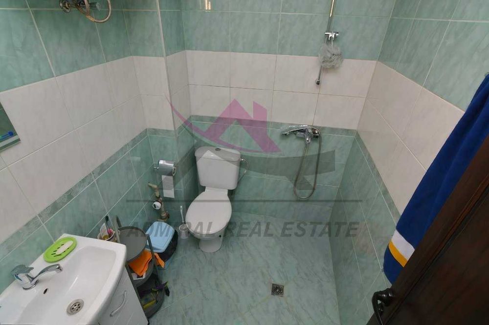 Дава се под наем Двустаен апартамент в Варна, Колхозен пазар - 60 кв.м за 486 € - Снимка #3