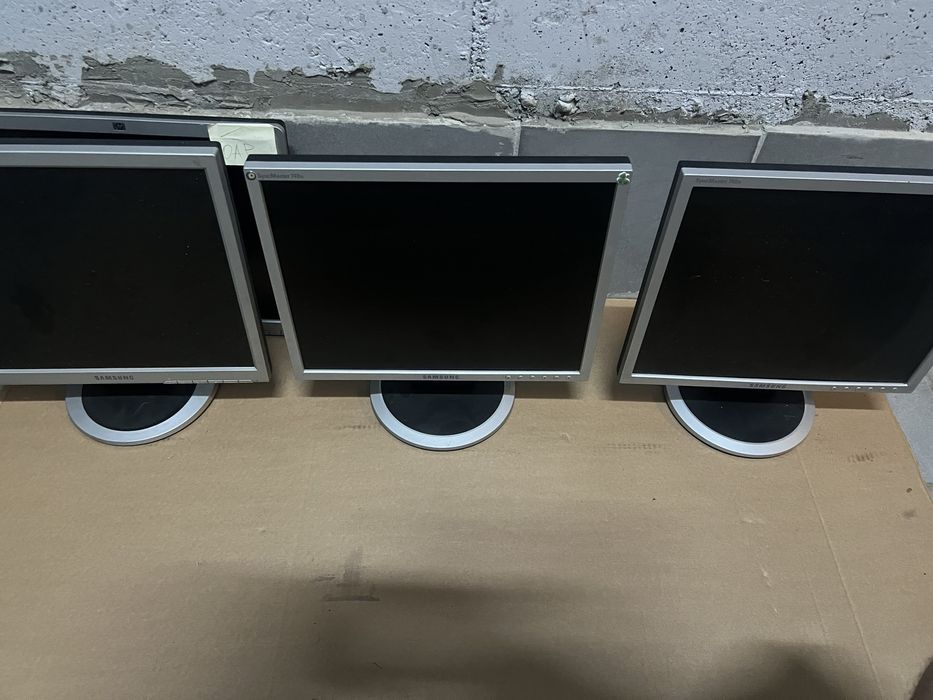 Монитор монитори за компютър monitor monitori