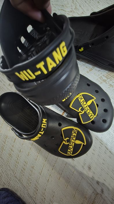 Crocs
Wu-Tang Clan x Classic Clog