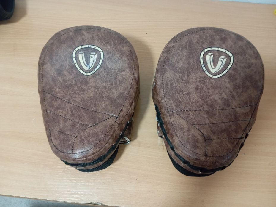 Лапы для бокса velo