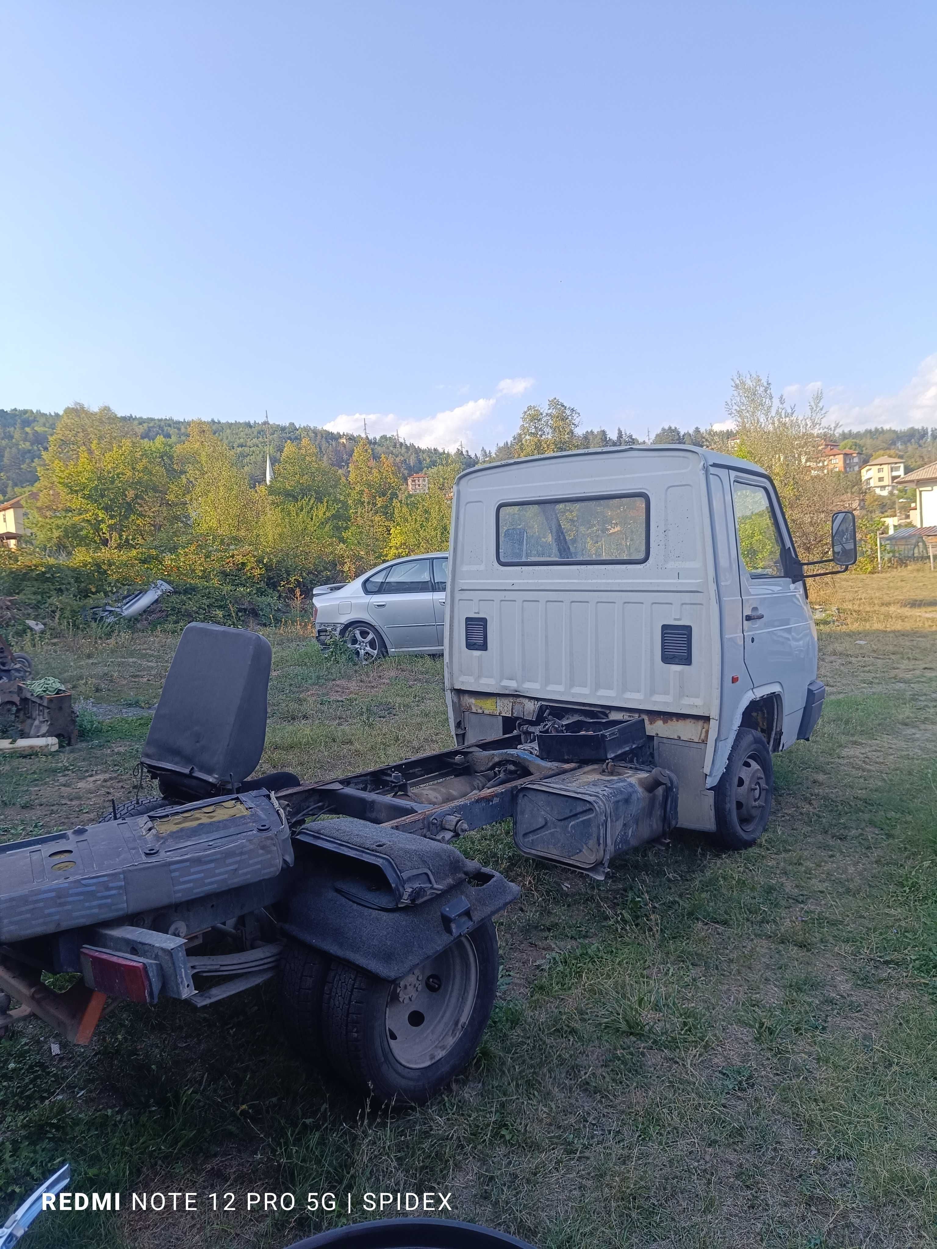 Nissan Trade 3.0